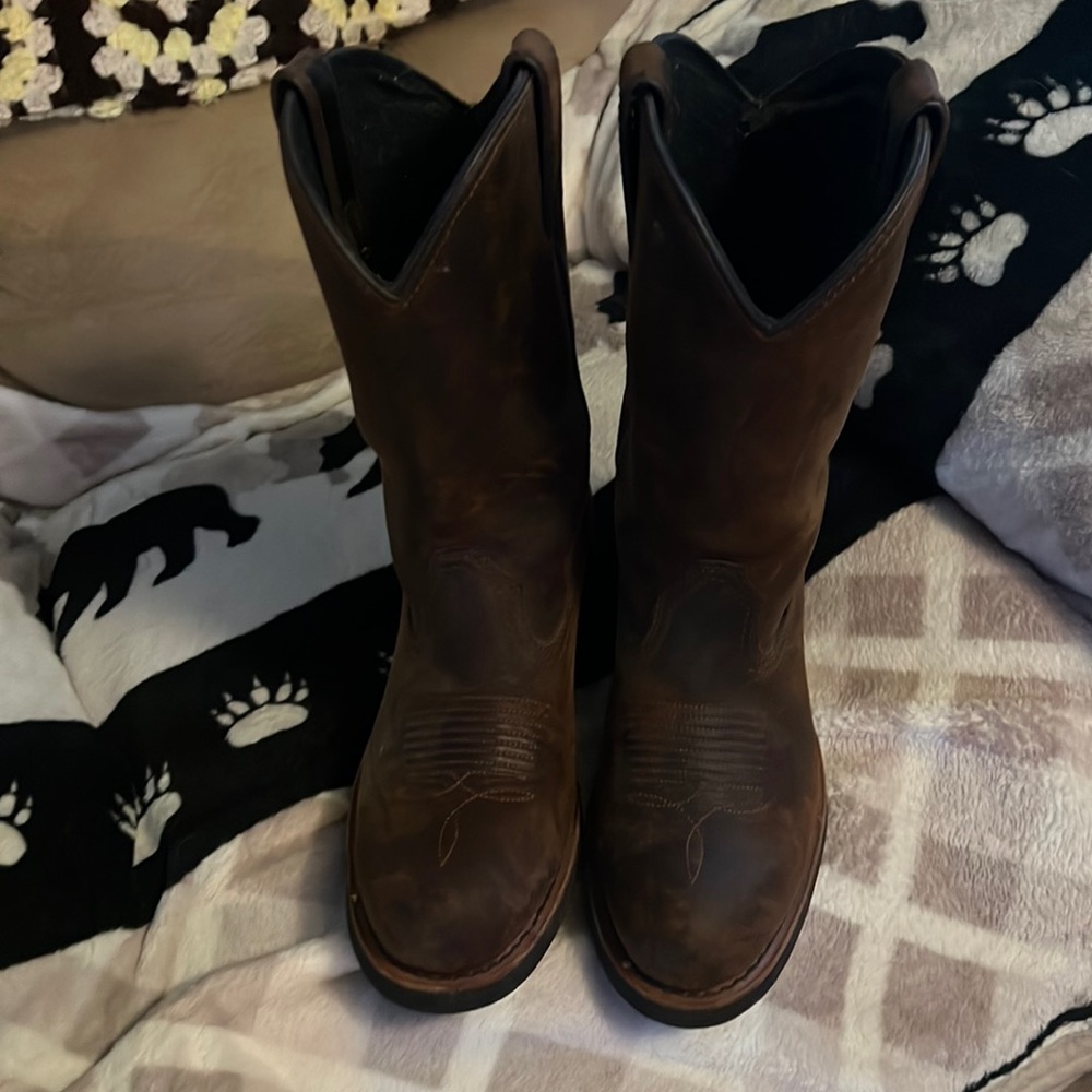Womens Dan post work boots. Size 8.5